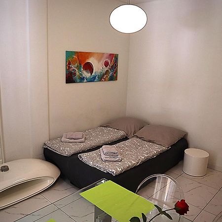 Laura Aristotelous Square Apartment Salonicco Esterno foto